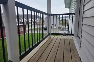 323 S 5th St, Jeannette, PA 15644 - Photo 13