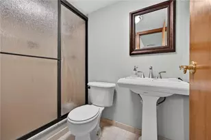 918 Willow Glen Dr, Bethel Park, PA 15102 - Photo 25