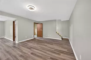 918 Willow Glen Dr, Bethel Park, PA 15102 - Photo 23