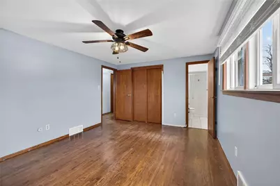 918 Willow Glen Dr, Bethel Park, PA 15102 - Photo 15