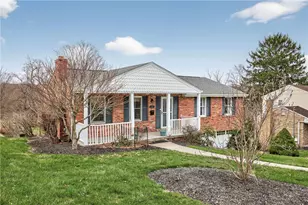 918 Willow Glen Dr, Bethel Park, PA 15102 - Photo 3