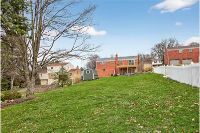 918 Willow Glen Dr, Bethel Park, PA 15102 - Photo 33