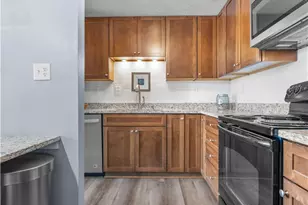 330 New World Dr, Jefferson Hills, PA 15025 - Photo 11