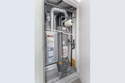 330 New World, Jefferson Hills, PA 15025 - Photo 19