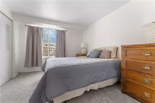 330 New World Dr, Jefferson Hills, PA 15025 - Photo 19