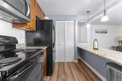 330 New World, Jefferson Hills, PA 15025 - Photo 7