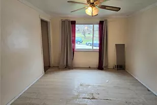 109 Webster Dr, Pittsburgh, PA 15235 - Photo 11