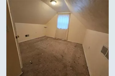 109 Webster Dr, Pittsburgh, PA 15235 - Photo 13