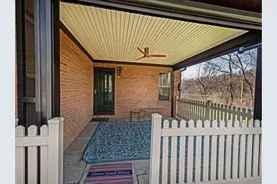 1252 Stanford Ct, Coraopolis, PA 15108 - Photo 3