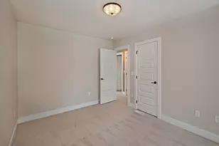 233 Lucca Ln, Pittsburgh, PA 15241 - Photo 23