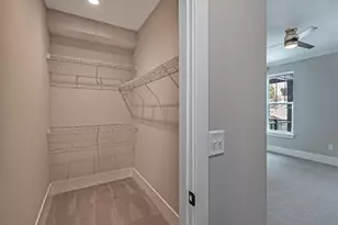 233 Lucca Ln, Pittsburgh, PA 15241 - Photo 17