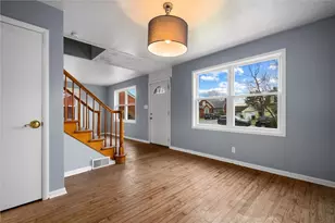 1908 Haywood St, Farrell, PA 16121 - Photo 5