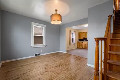 1908 Haywood St, Farrell, PA 16121 - Photo 7