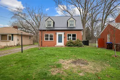 1908 Haywood St, Farrell, PA 16121 - Photo 1