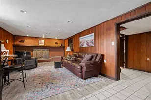 804 Redwood Dr, Cecil, PA 15057 - Photo 13