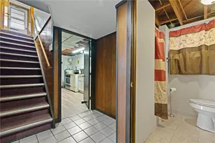 804 Redwood Dr, Cecil, PA 15057 - Photo 15