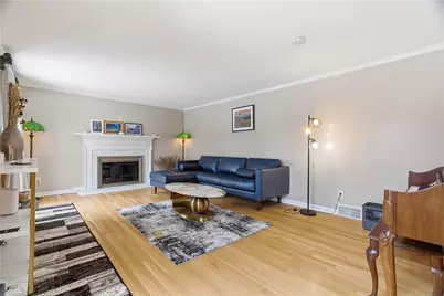 1800 Murdstone Road, Pittsburgh, PA 15241 - Photo 5