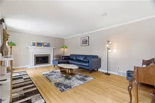 1800 Murdstone Rd, Pittsburgh, PA 15241 - Photo 5