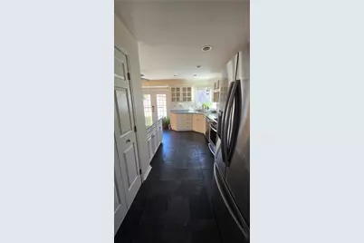 243 Augusta St, Pittsburgh, PA 15211 - Photo 5