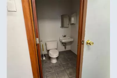 4101 Brownsville, Pittsburgh, PA 15227 - Photo 5