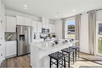 120 Smith Ln, Chippewa Township, PA 15010 - Photo 3