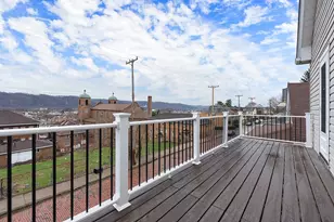 534 Pine St, Ambridge, PA 15003 - Photo 29