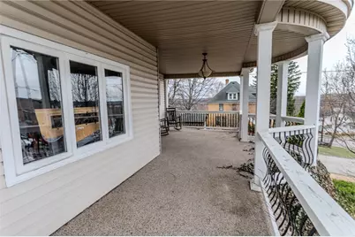 601 E Washington Ave, Connellsville, PA 15425 - Photo 11