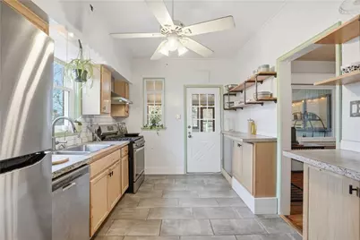 149 Lloyd Avenue, Pittsburgh, PA 15218 - Photo 15