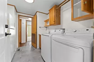 123 Ridge Ln, Murrysville, PA 15668 - Photo 33