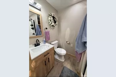 1576 E Laurel Circle, Mount Pleasant Township, PA 15666 - Photo 25