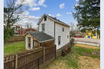 313 Delaware Ave, North Versailles, PA 15137 - Photo 25