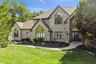 421 Lenox Ct, Richland, PA 15044 - Photo 1