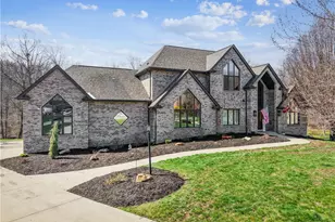 421 Lenox Ct, Richland, PA 15044 - Photo 1