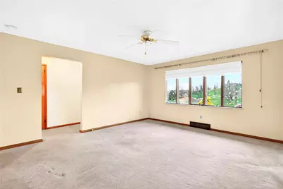 400 Ridge Ave, Monessen, PA 15062 - Photo 9