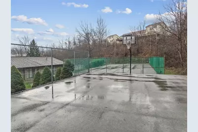 300 Williamsburg Ln, Murrysville, PA 15632 - Photo 41