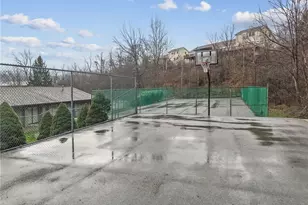 300 Williamsburg Ln, Murrysville, PA 15632 - Photo 41