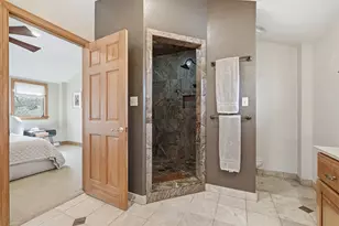 185 Inglewood Dr, Pittsburgh, PA 15228 - Photo 35