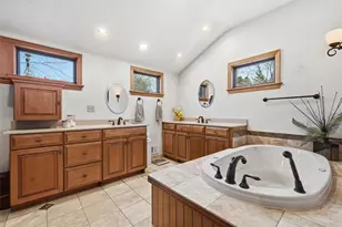 185 Inglewood Dr, Pittsburgh, PA 15228 - Photo 33