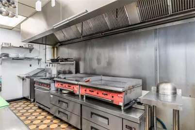 110 S McDonald St, McDonald, PA 15057 - Photo 3