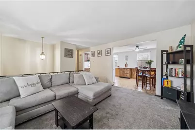 125 Glenhurst Dr, Verona, PA 15147 - Photo 7