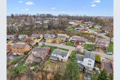 125 Glenhurst Dr, Verona, PA 15147 - Photo 35