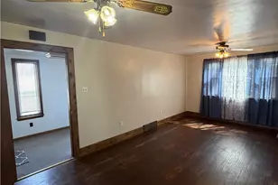 106 S Pike Rd, Buffalo Township, PA 16055 - Photo 3