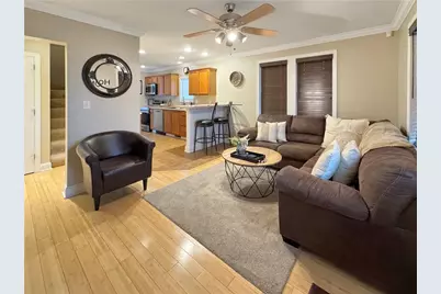 216 E Edgewood Ave, New Castle, PA 16105 - Photo 7