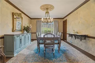 126 W Lyndhrust Dr, Pittsburgh, PA 15206 - Photo 11