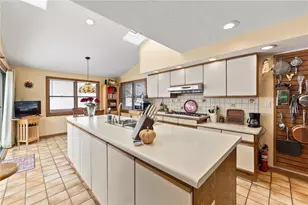 110 Stuart St, Bethel Park, PA 15102 - Photo 11