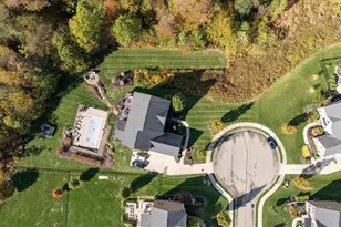 204 Durrow Ct, Pine Township, PA 16046 - Photo 23