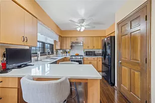 113 Cassia Dr, Jefferson Hills, PA 15025 - Photo 9