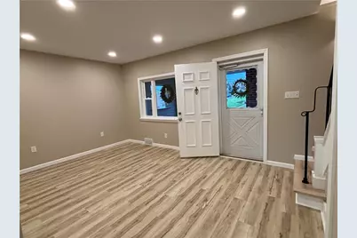 504 Giffin Avenue, Canonsburg, PA 15317 - Photo 13