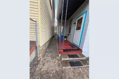 2647 Brighton Rd, Pittsburgh, PA 15212 - Photo 11