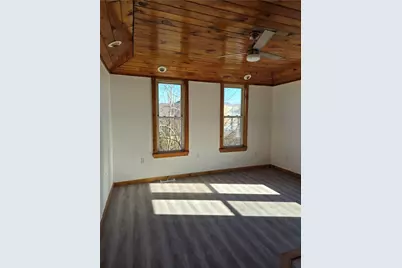 42 Kennedy Road, New Eagle, PA 15067 - Photo 9